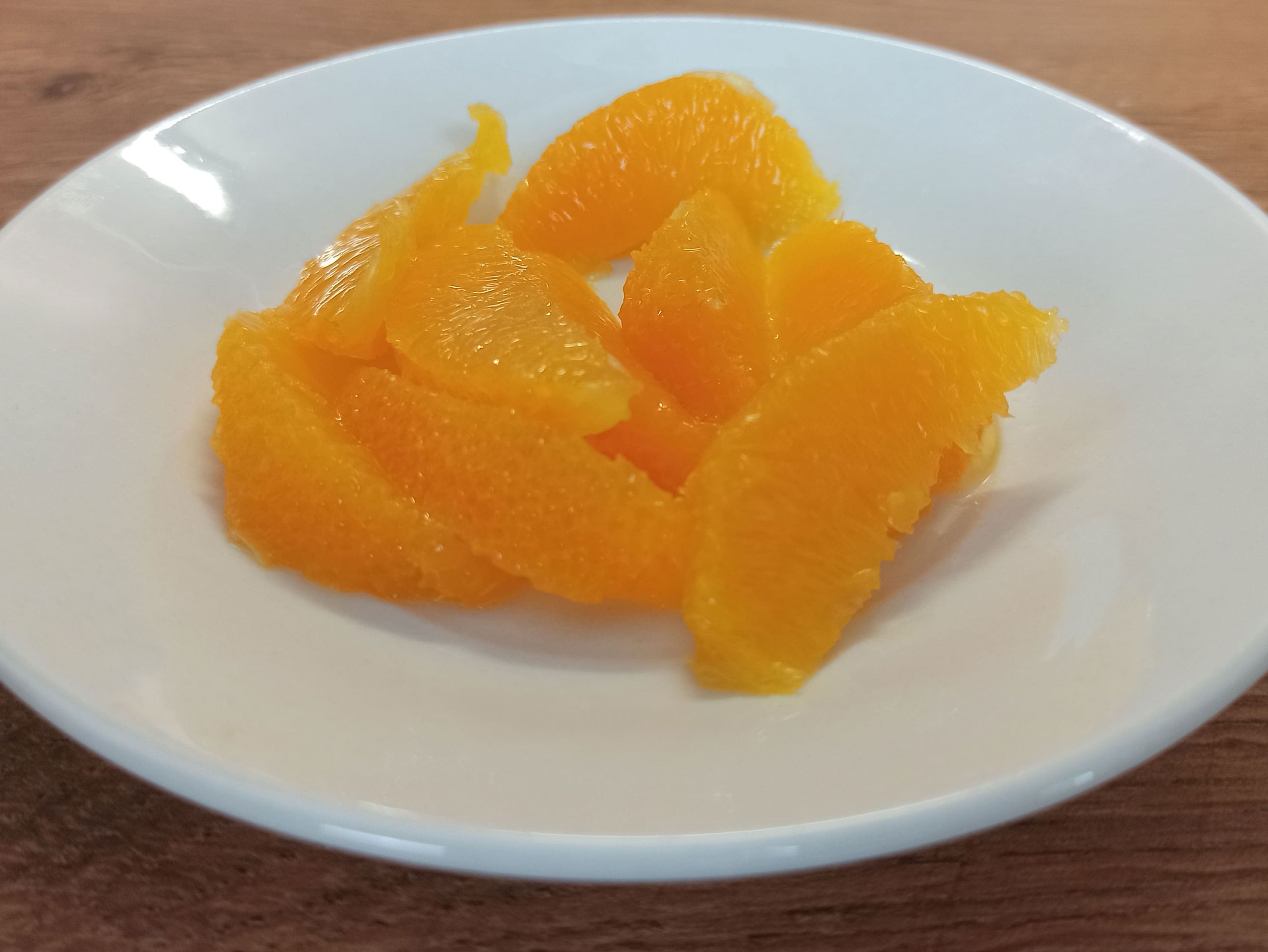 Orangenfilets schneiden